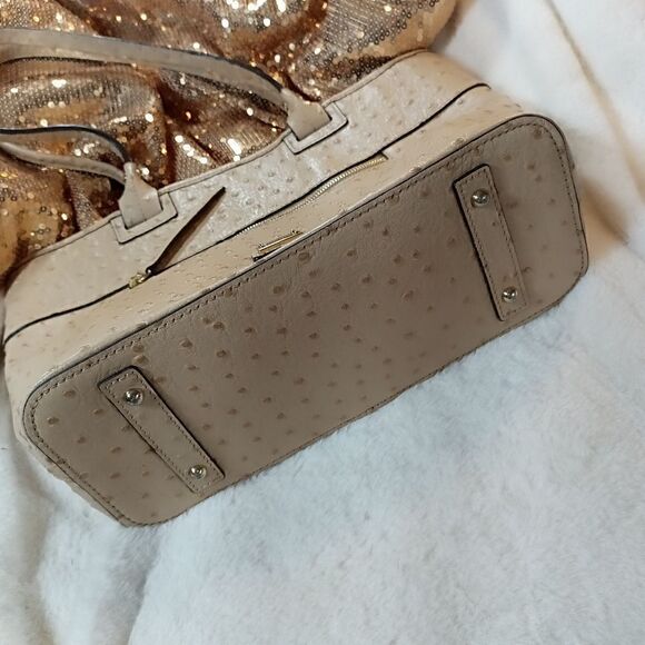 Dooney & Bourke  LEATHER Shoulder Bag PRISTINE condition - Picture 7 of 9